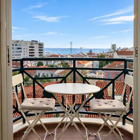 Estrela South-facing Views Ac & Parking *